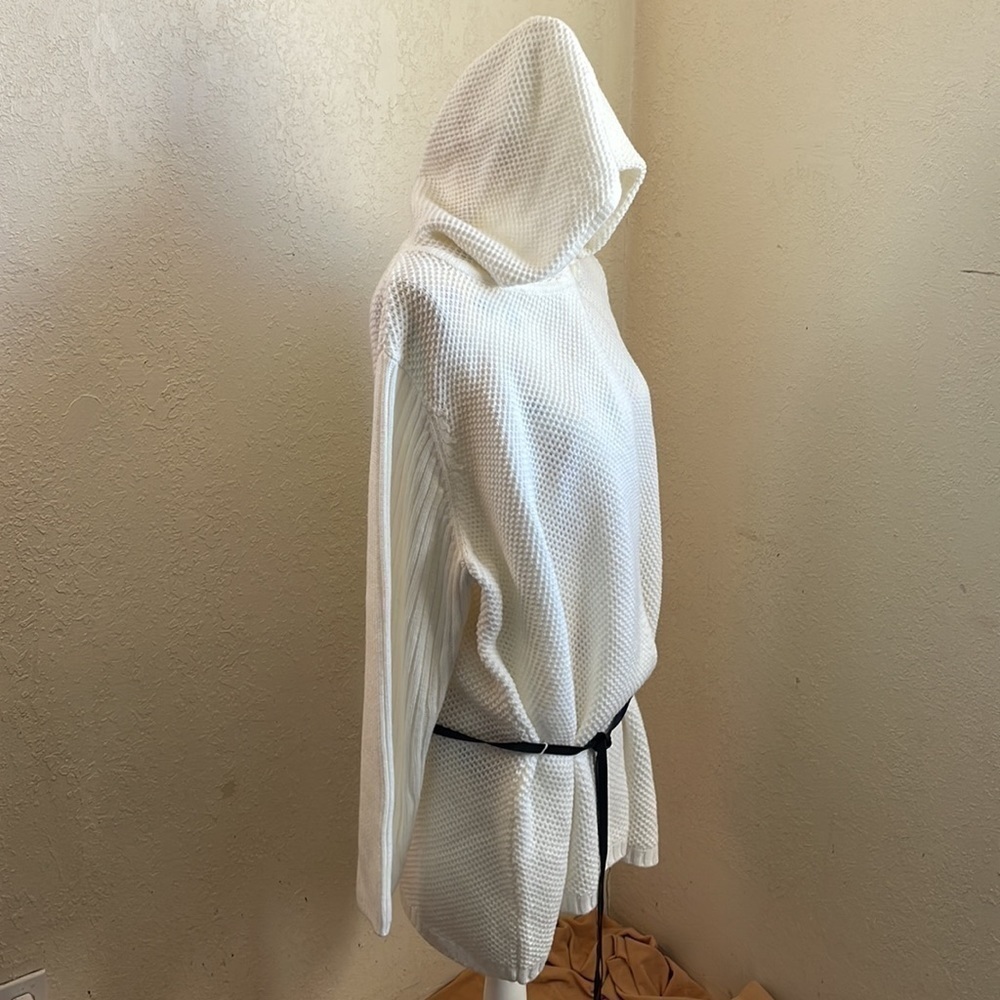 Jones New York ~ Size 3X ~ Hooded Knobby Knit Sweater With Belt